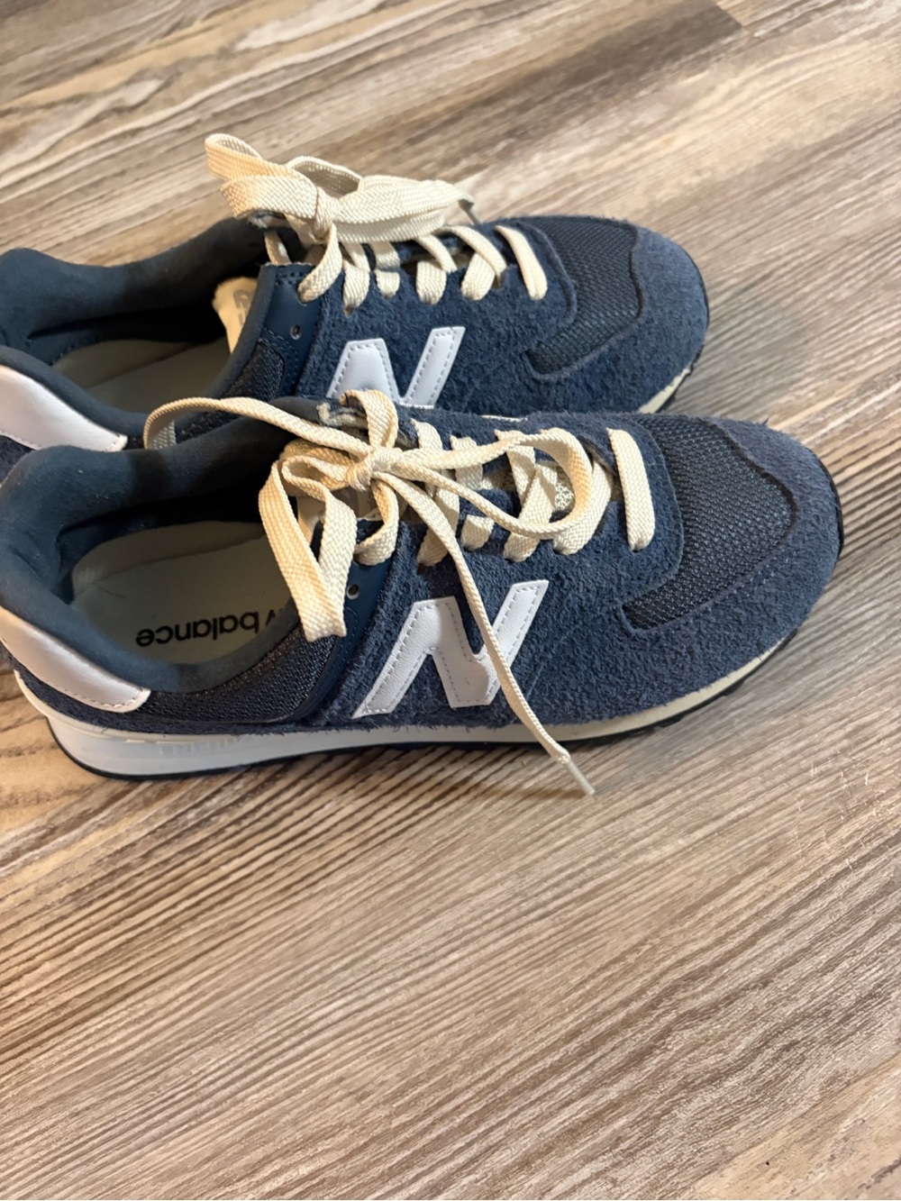 New Balance women blue and White Retro Style Sneakers